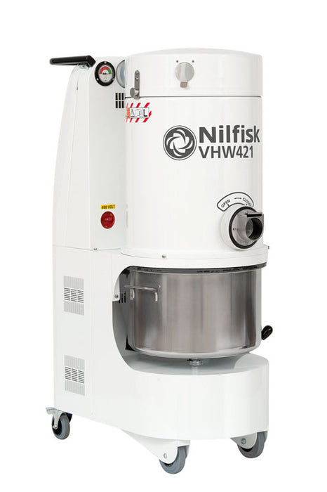 Nilfisk VHW421 Industrial Vacuum